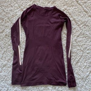 Lululemon reflective Swiftly Long Sleeve, size 4 in maroon.